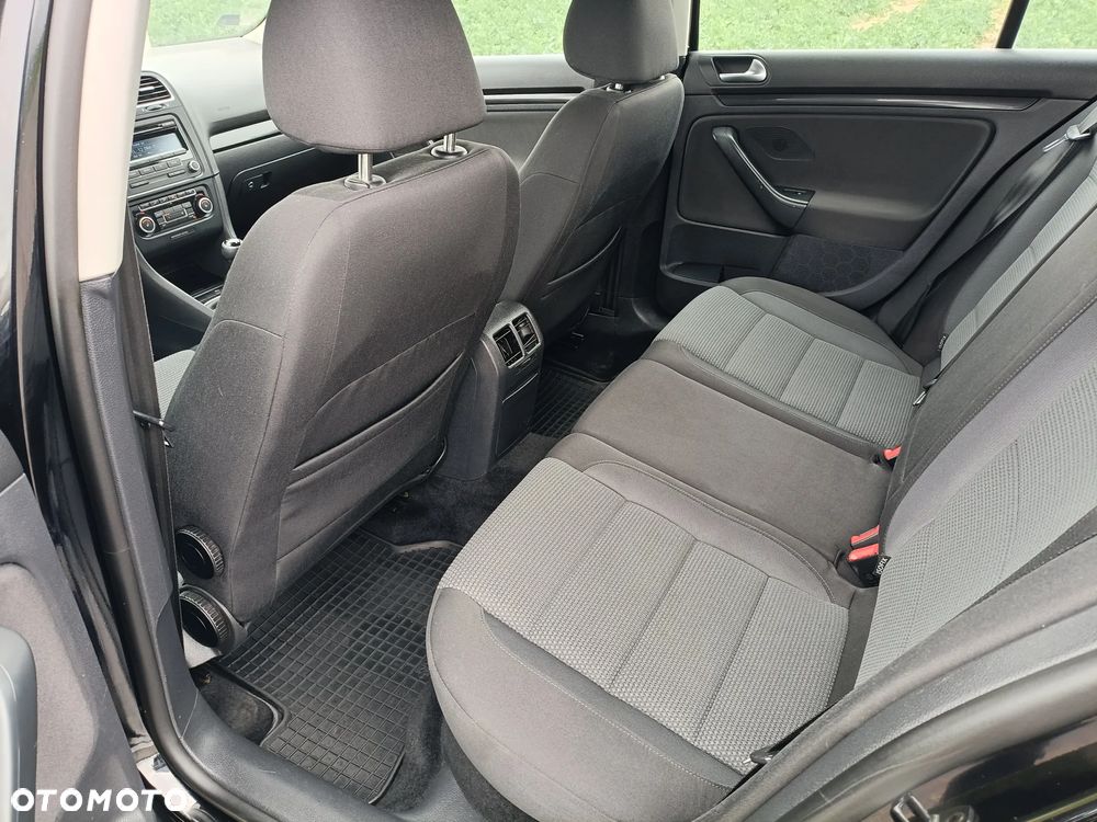 Volkswagen Golf 1.6 TDI DPF Comfortline - 9