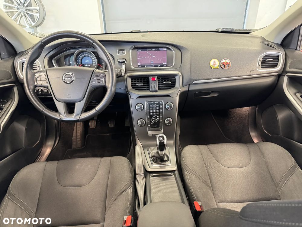 Volvo V40 D2 - 3