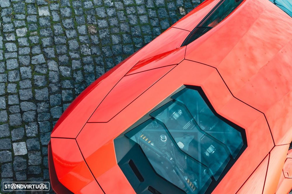 Lamborghini Aventador 6.5 V12 LP700-4 - 16
