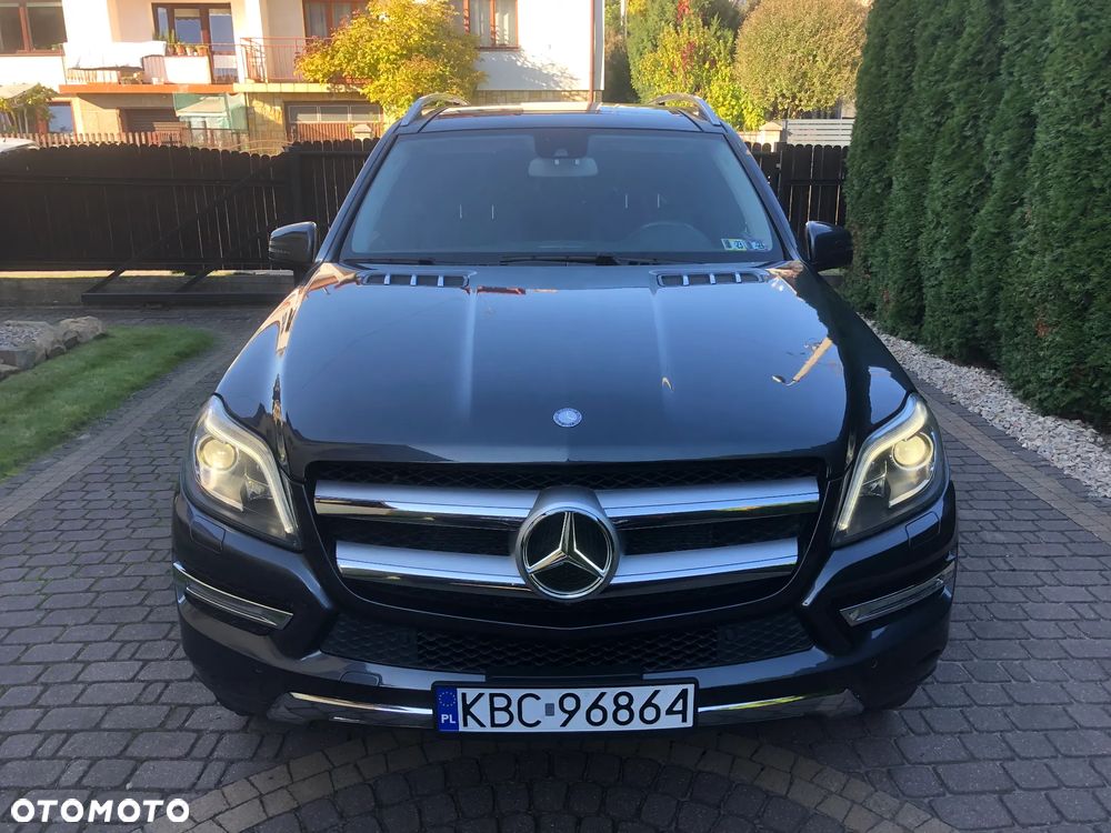 Mercedes-Benz GL 400 4Matic 7G-TRONIC - 12