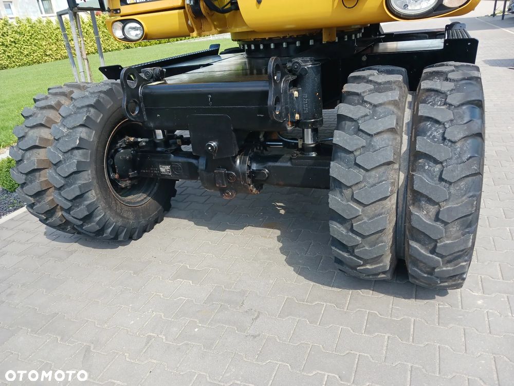 Caterpillar 313 D - 8