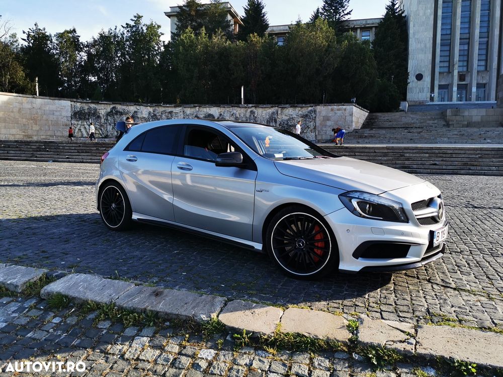 Mercedes-Benz A 45 AMG 4MATIC Aut. - 2