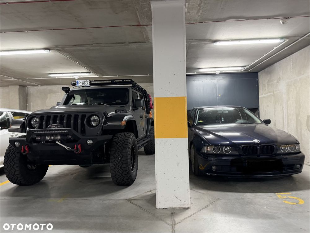 Jeep Wrangler - 2