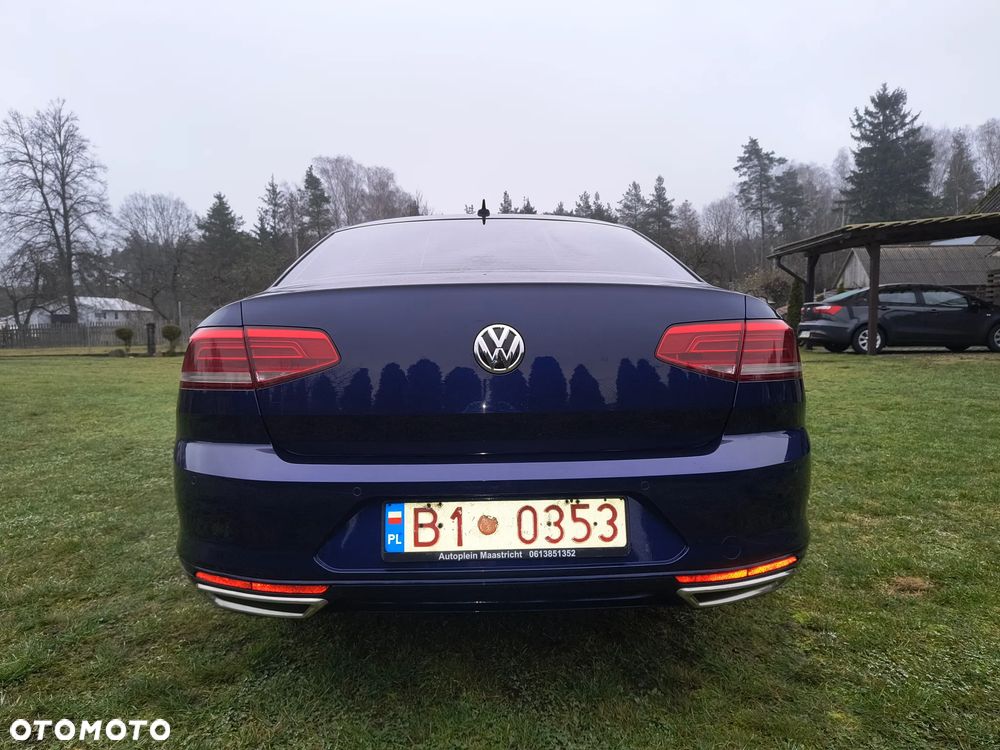 Volkswagen Passat 2.0 TDI SCR Elegance - 6