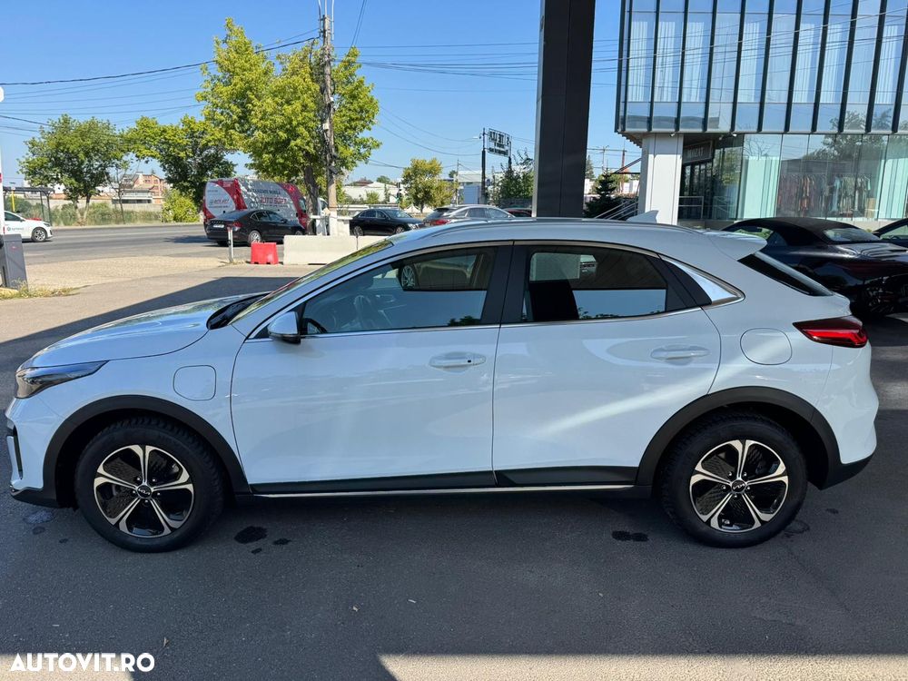 Kia XCeed 1.6 GDI 6DCT PHEV Vision - 14