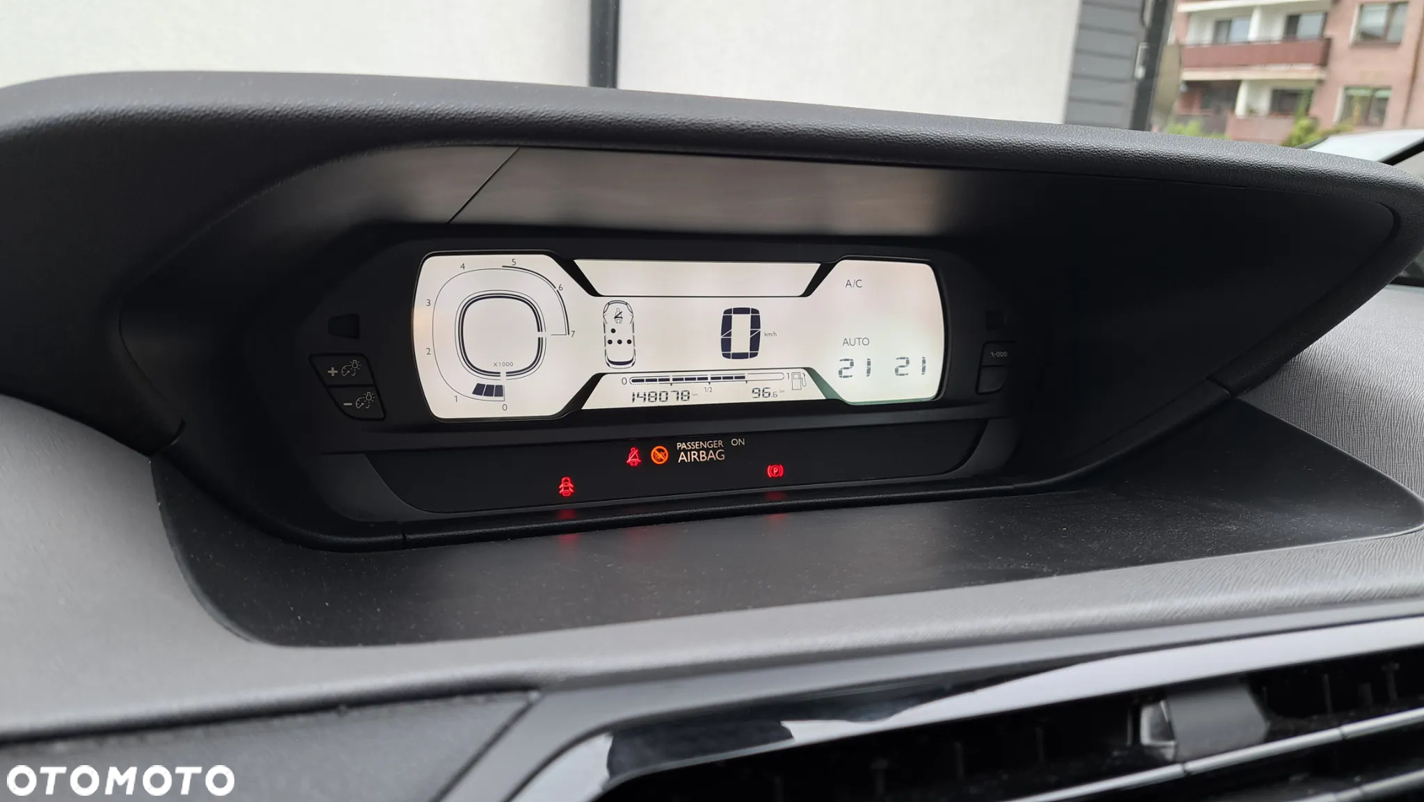 Citroën C4 Picasso 1.6 e-HDi Seduction - 8