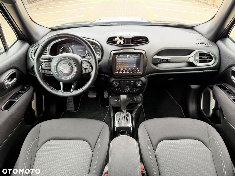 Jeep Renegade - 11