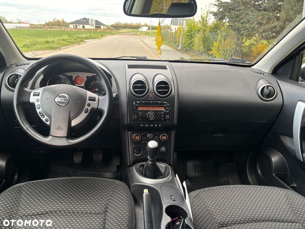 Nissan Qashqai 2.0 dCi DPF acenta - 16