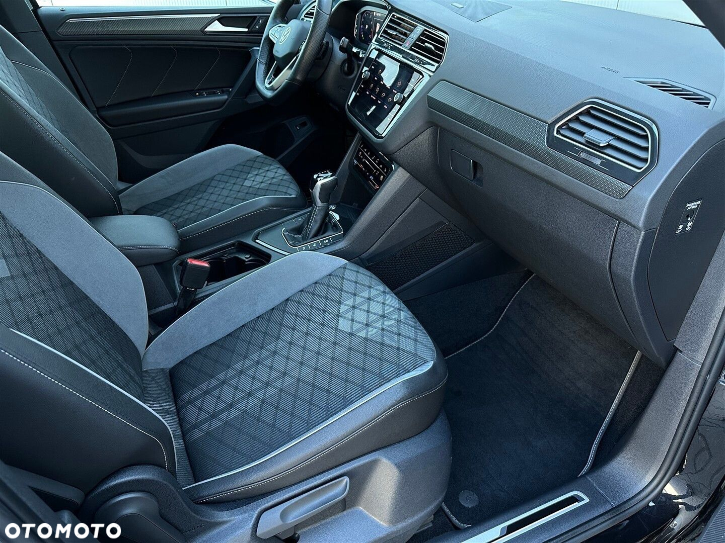 Volkswagen Tiguan 1.5 TSI EVO R-Line DSG - 6