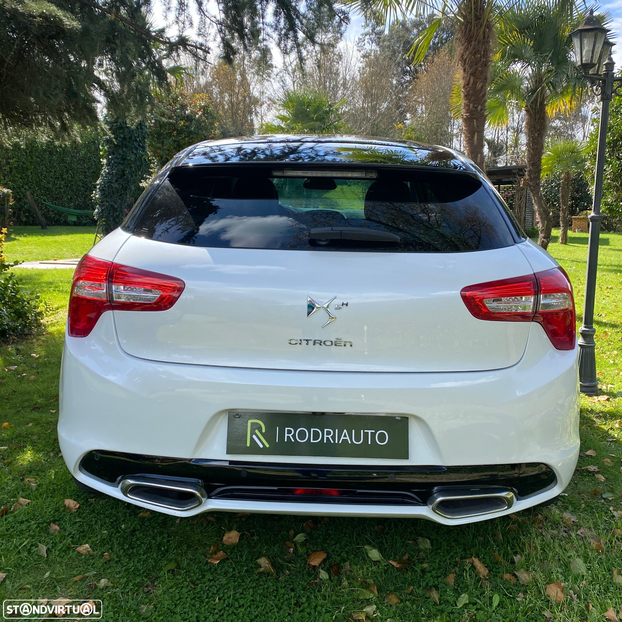Citroën DS5 2.0 HDi Hybrid4 Sport Chic CMP6 - 2