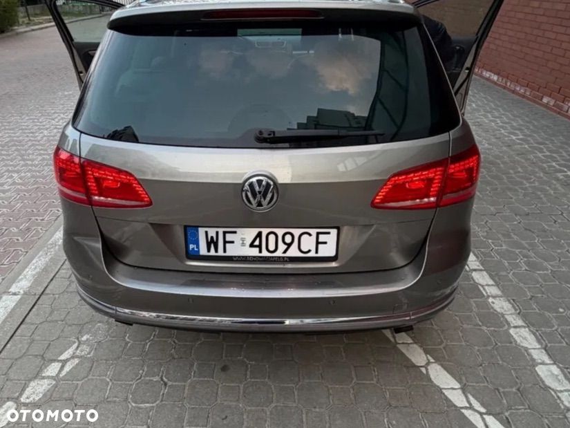 Volkswagen Passat 2.0 TDI 4Mot Highline DSG - 15