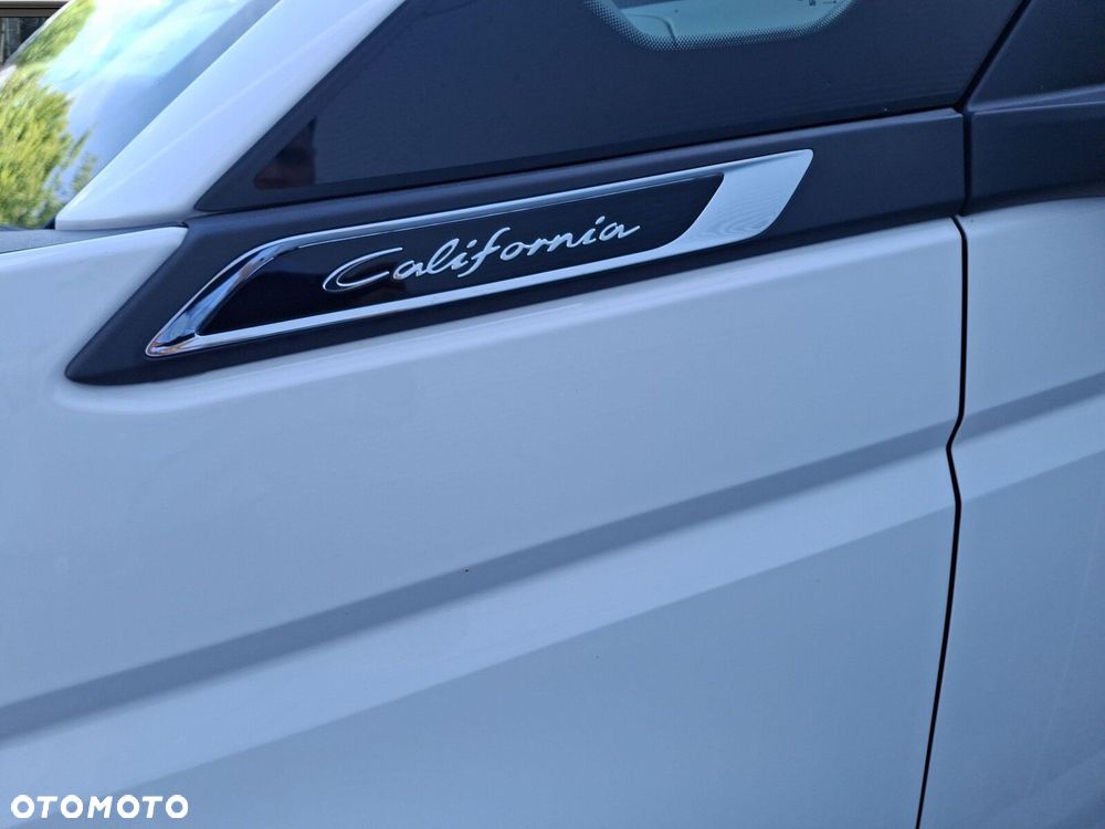 Volkswagen California - 12