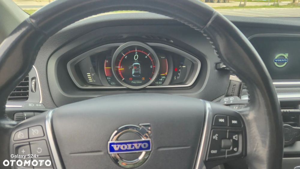 Volvo V40 Cross Country D4 Geartronic Momentum - 18
