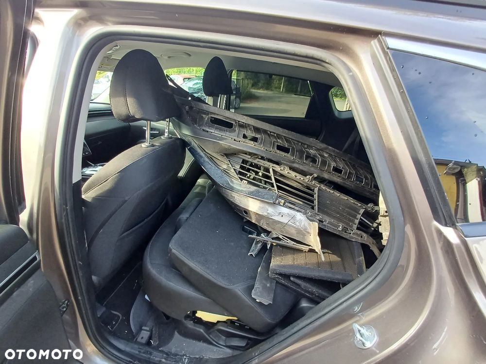 Hyundai Tucson 1.6 T-GDi HEV Executive 2WD - 18