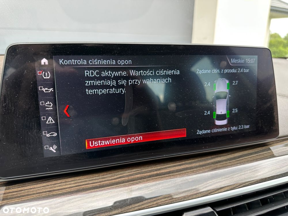 BMW Seria 5 520d Luxury Line - 36