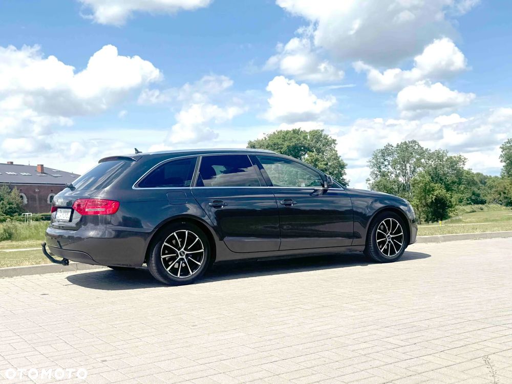 Audi A4 Avant - 7