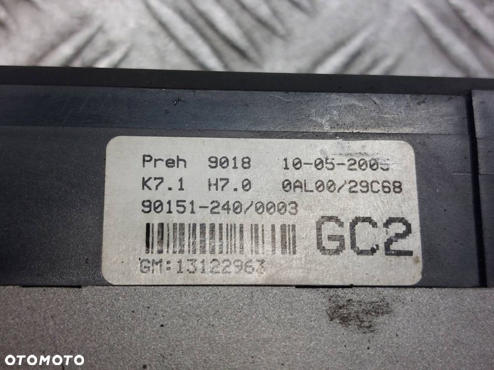 PANEL NAWIEWU OPEL ASTRA H III 13122963 - 3