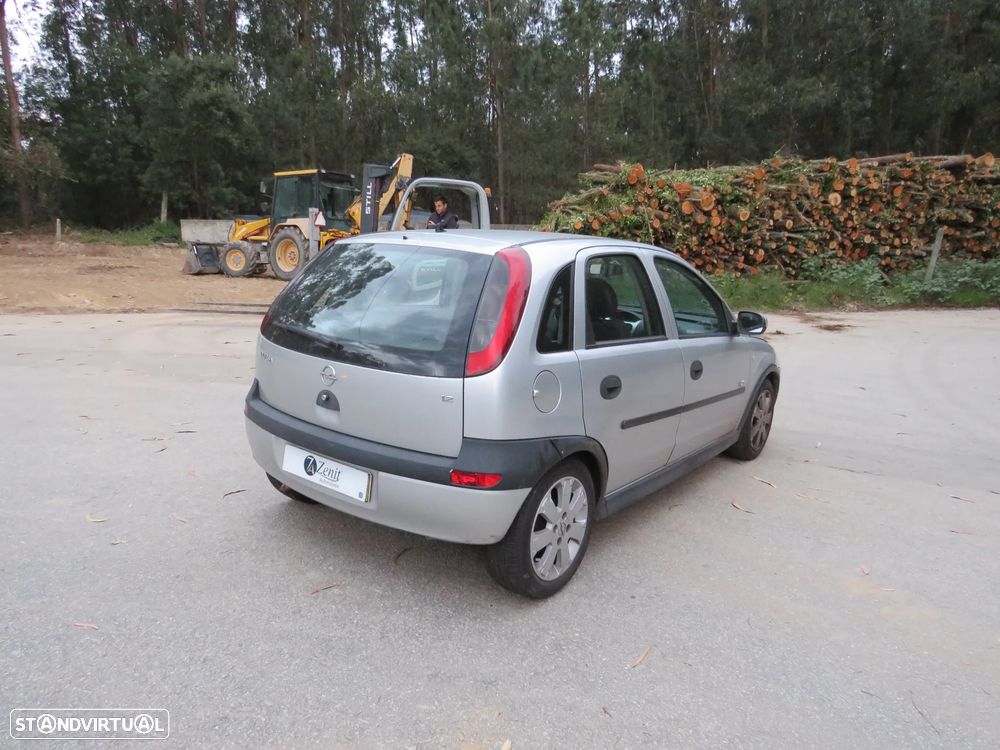 Opel Corsa C 1.2 55Cv de 2003 - Peças Usadas (9589) - 4