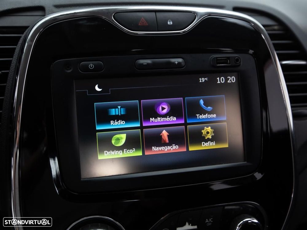 Renault Captur - 16