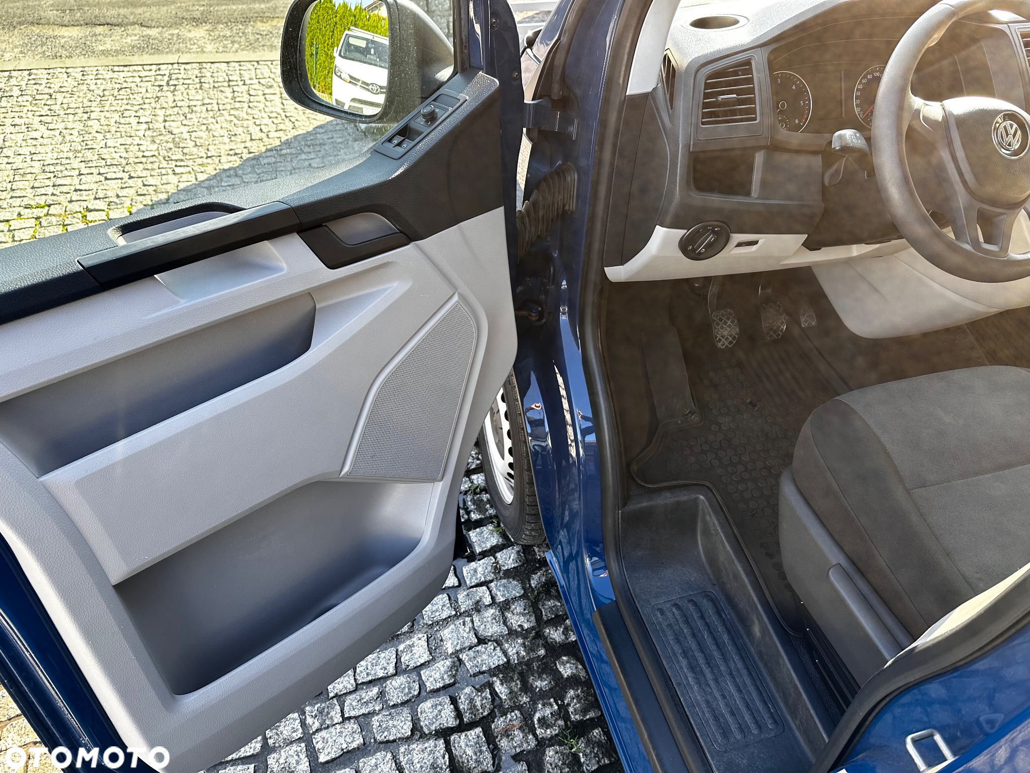 Volkswagen Transporter T6 - 22