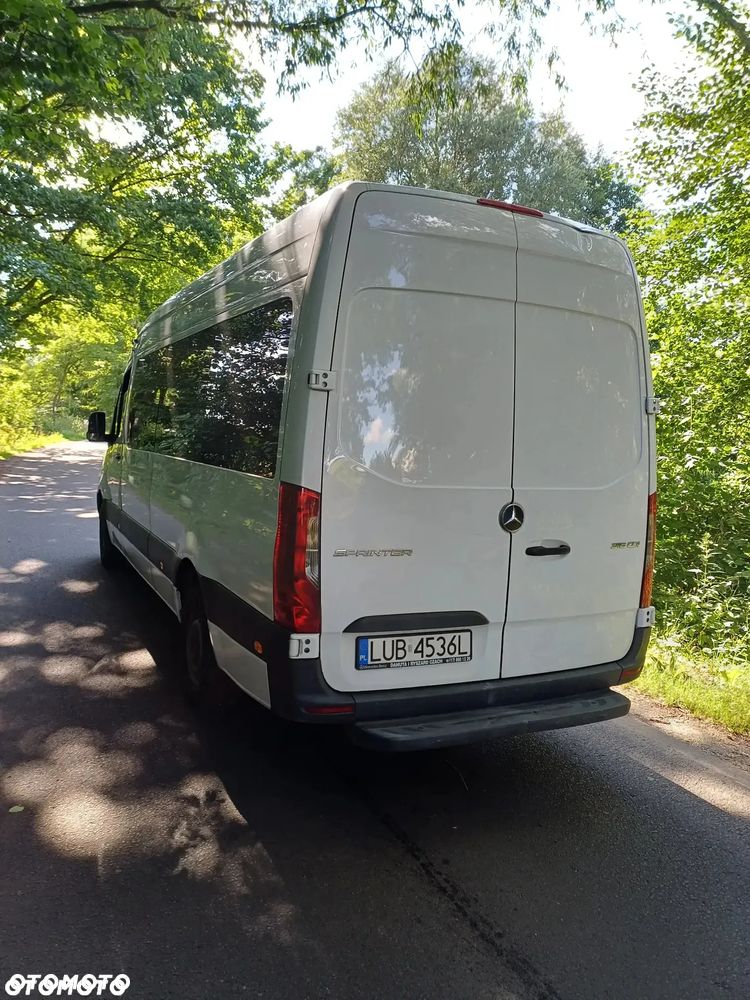 Mercedes-Benz Sprinter - 22