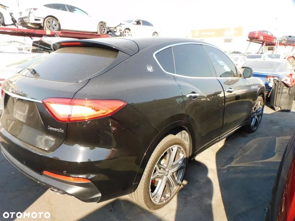 Maserati Levante Q4 GranSport - 9