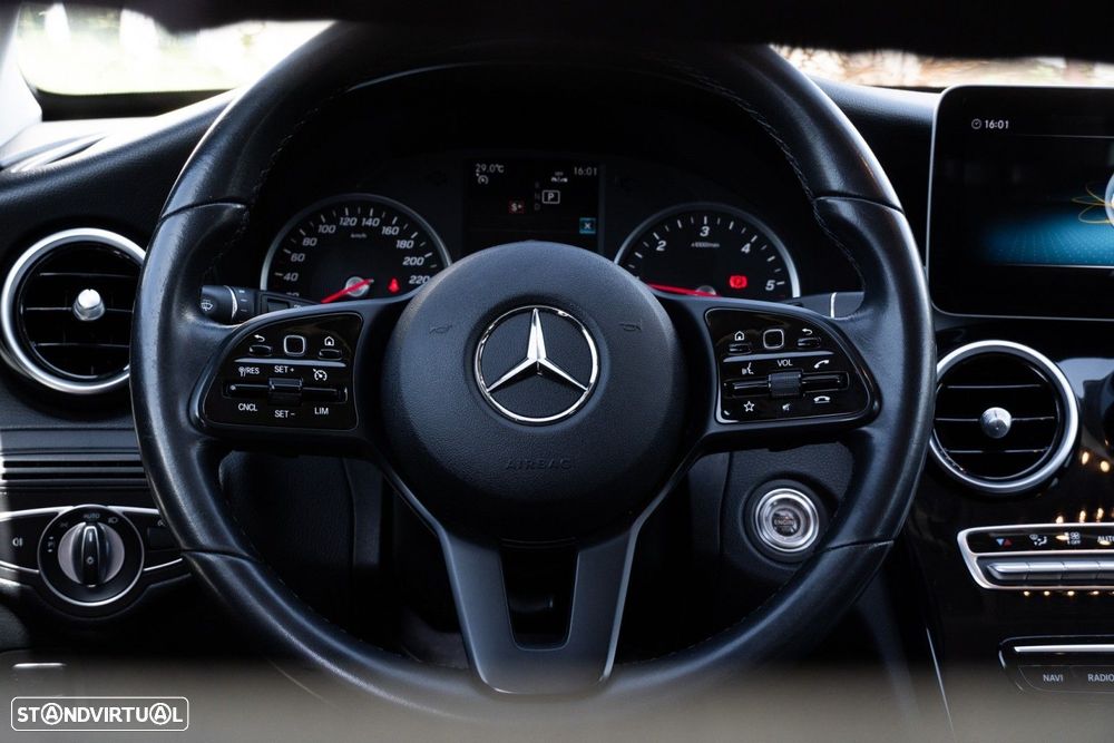 Mercedes-Benz C 220 d - 12