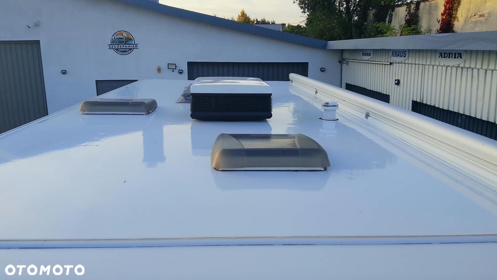 Hymer-Eriba Nova-555-EN - 39
