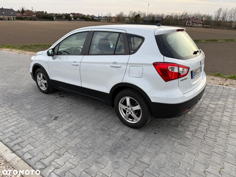 Suzuki SX4 1.5 Comfort - 17