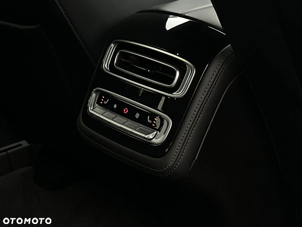 Omoda 9 1.5 Super Hybrid Exclusive AWD - 18