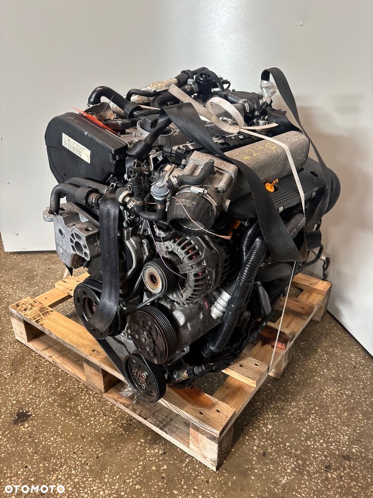 Silnik KOMPLETNY AUM VW AUDI A3 TT GOLF 1.8t 1.8  film video 150 koni Audi A3 - 3