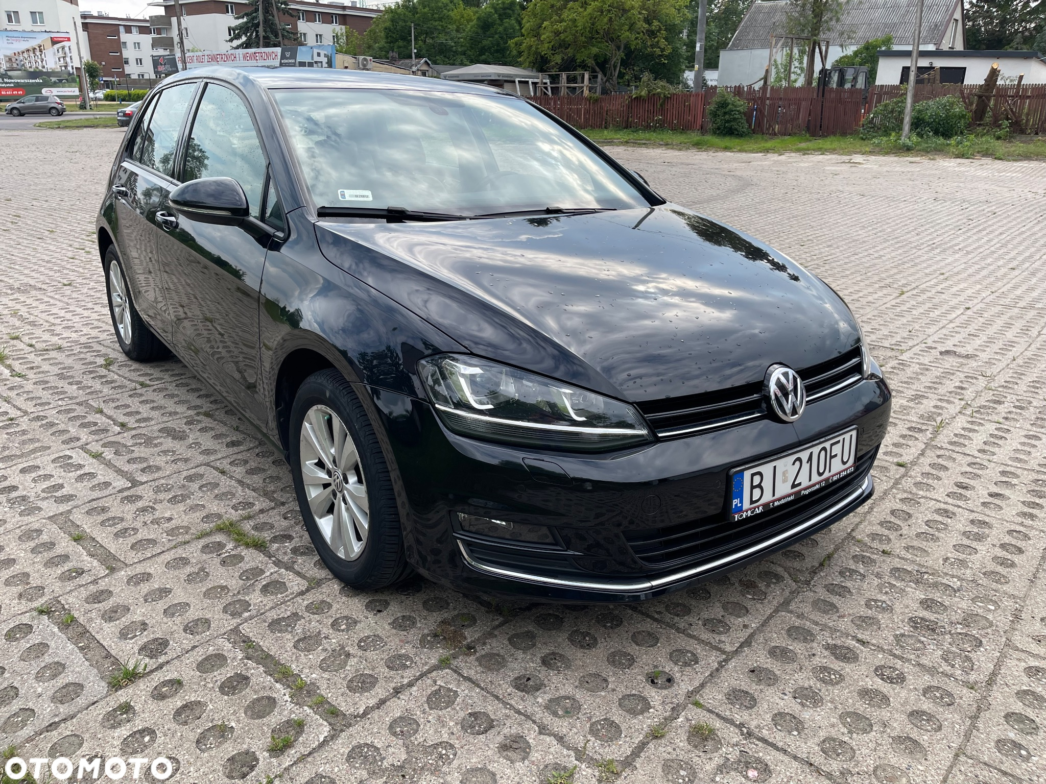 Volkswagen Golf VII 1.2 TSI BMT Comfortline - 2