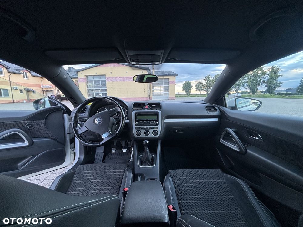 Volkswagen Scirocco - 7