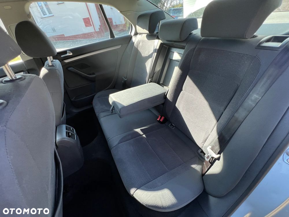 Volkswagen Jetta 1.9 TDI DPF Comfortline - 7