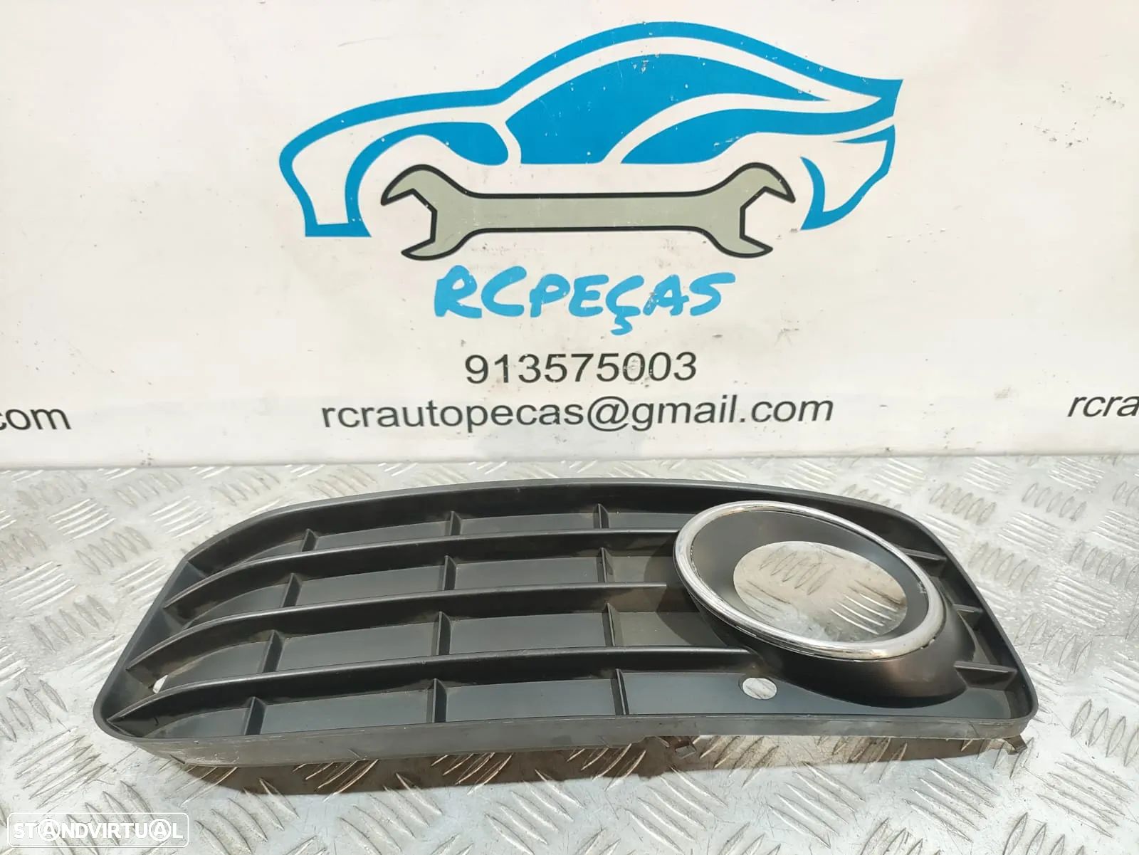 Grelha esquerda para-choques frontal original Audi A5 8T - 1