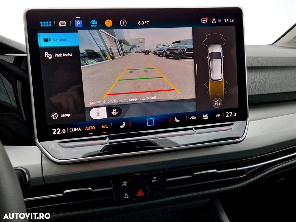 Volkswagen Golf 1.5 eTSI DSG MHEV Life - 20