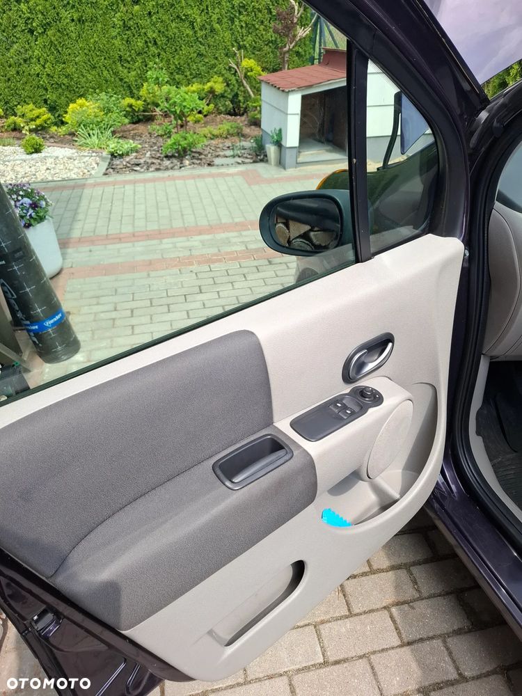 Renault Modus 1.2 16V Expression - 9