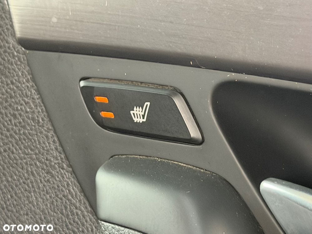 Hyundai i40 Kombi 2.0 Premium - 28
