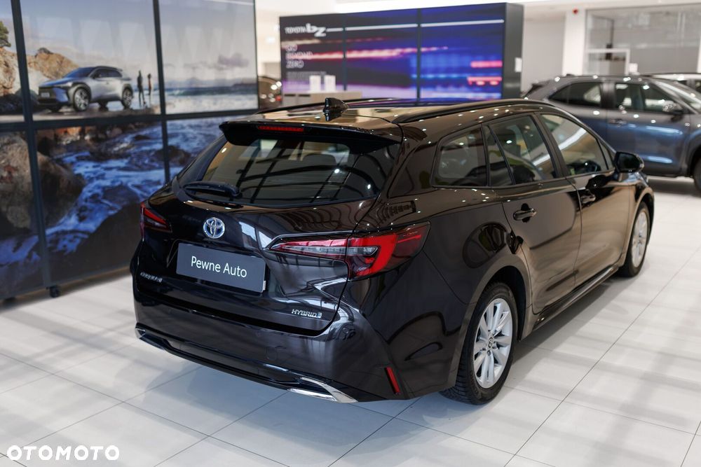 Toyota Corolla 1.8 Hybrid Comfort - 4