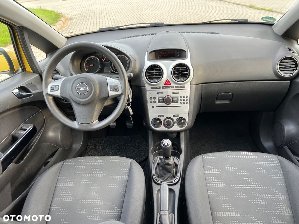 Opel Corsa - 9