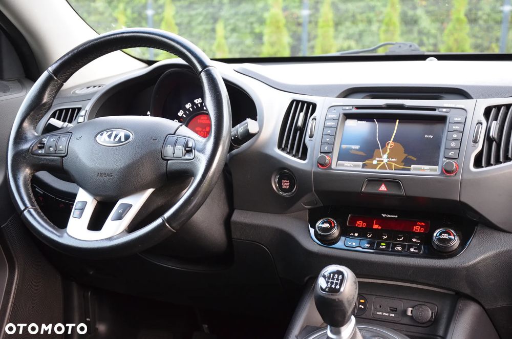Kia Sportage 1.7 CRDI 2WD ISG Dream-Team Edition - 12