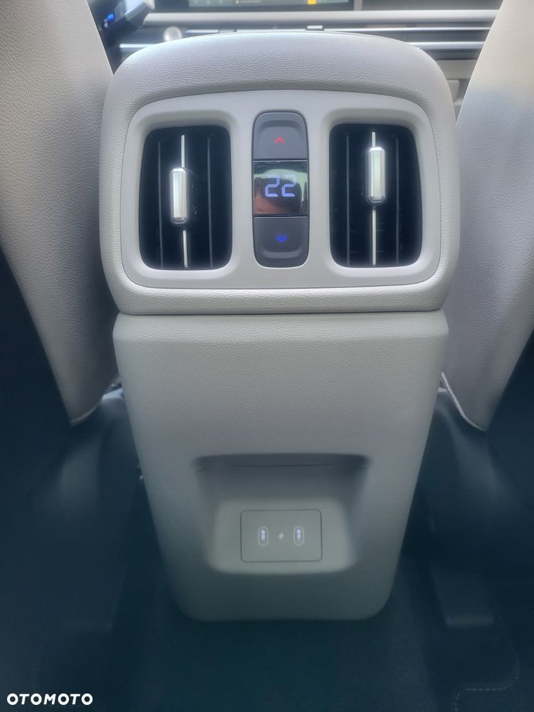 Hyundai Tucson 1.6 T-GDi HEV Platinum 2WD - 36