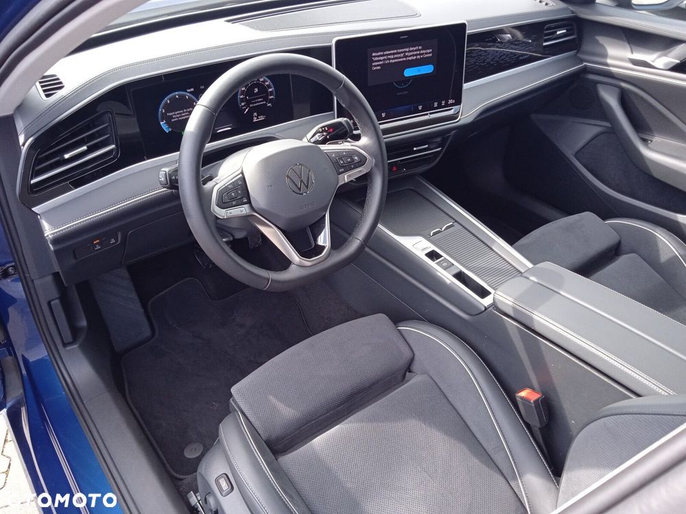 Volkswagen Passat - 13