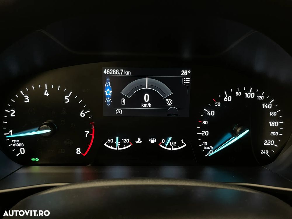 Ford Focus 1.0 EcoBoost MHEV Titanium - 26