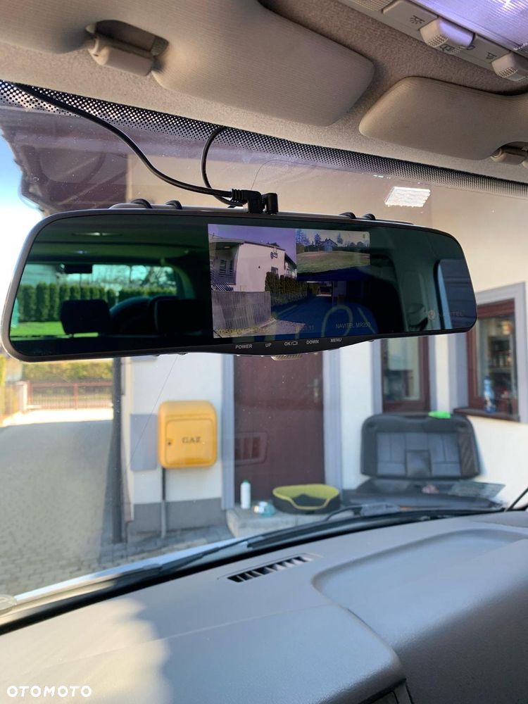 Volkswagen Multivan TDI - 8