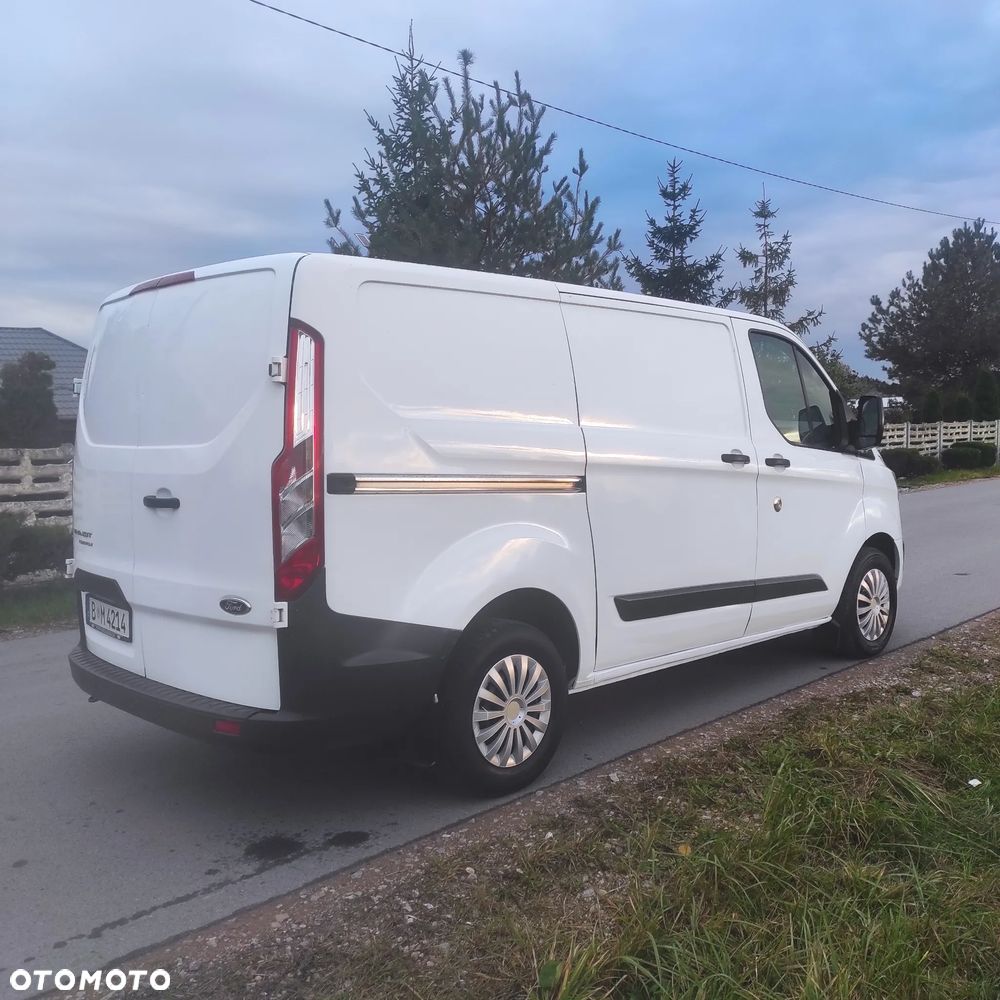 Ford Transit Custom - 5