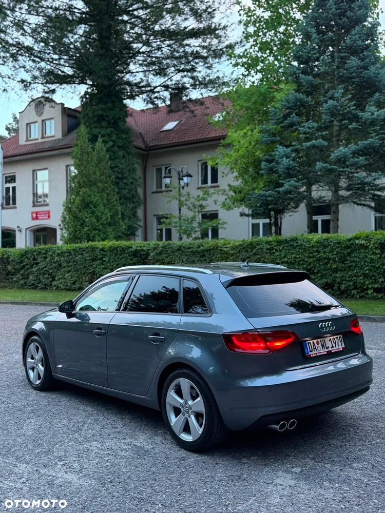 Audi A3 Sportback - 15