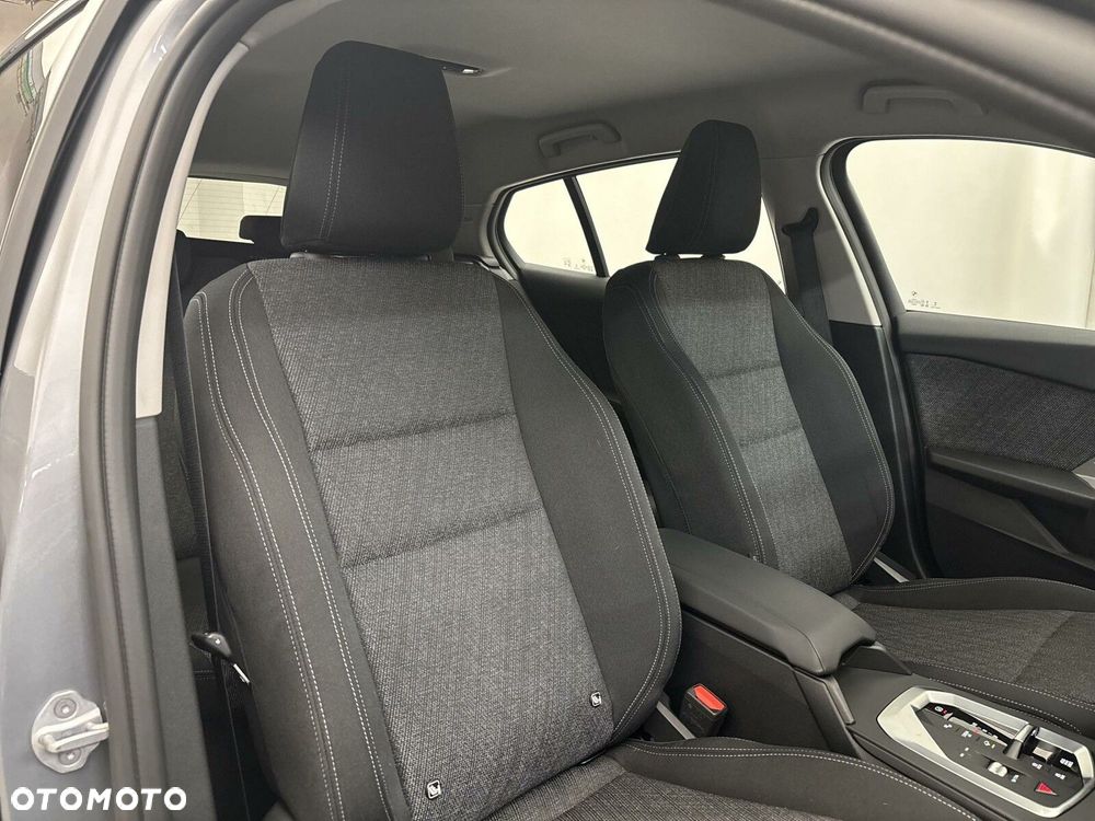 BMW Seria 1 - 21