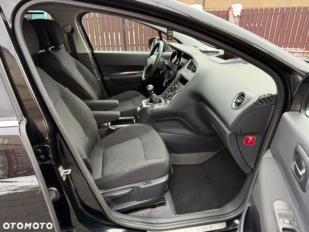 Peugeot 5008 2.0 HDi Family 7os - 22