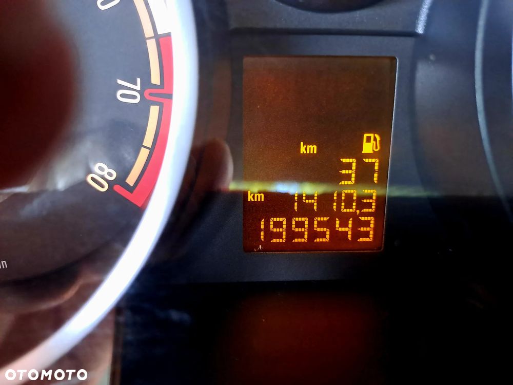 Opel Corsa 1.4 16V Edition 150 - 16